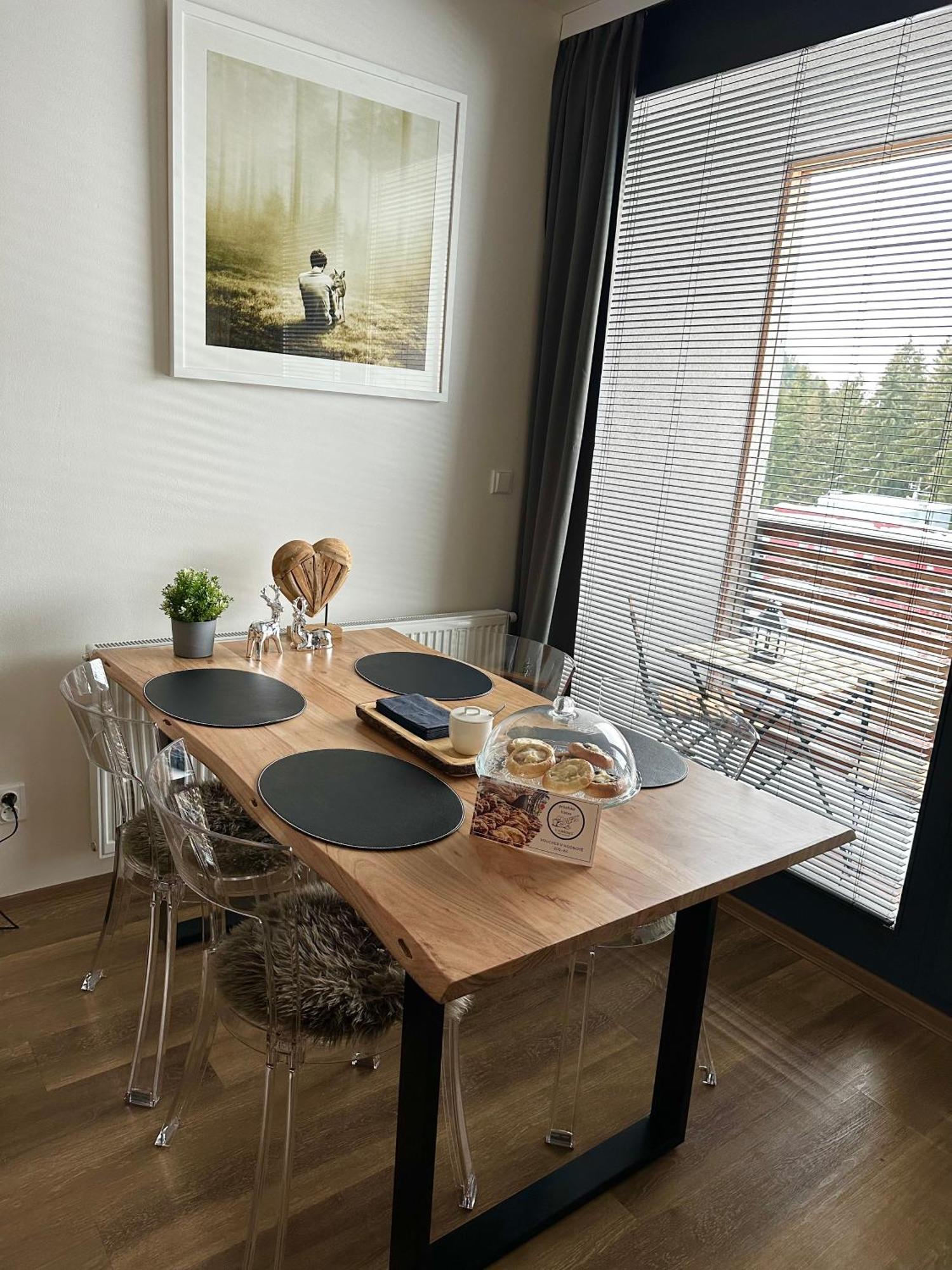 U Jelena Harrachov - Rodinny Apartman U Lesa S Garazi 외부 사진